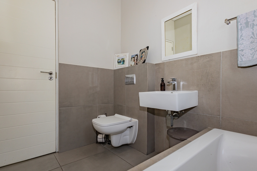 3 Bedroom Property for Sale in Haasendal Western Cape